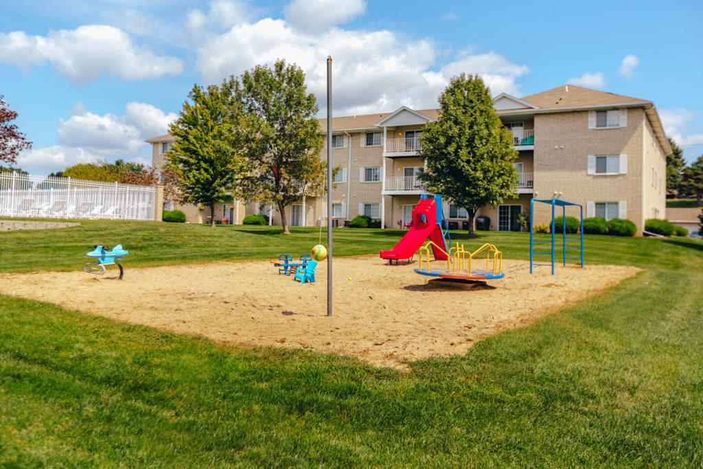 Apartments for Rent in Lincoln, NE Sunridge Apartments