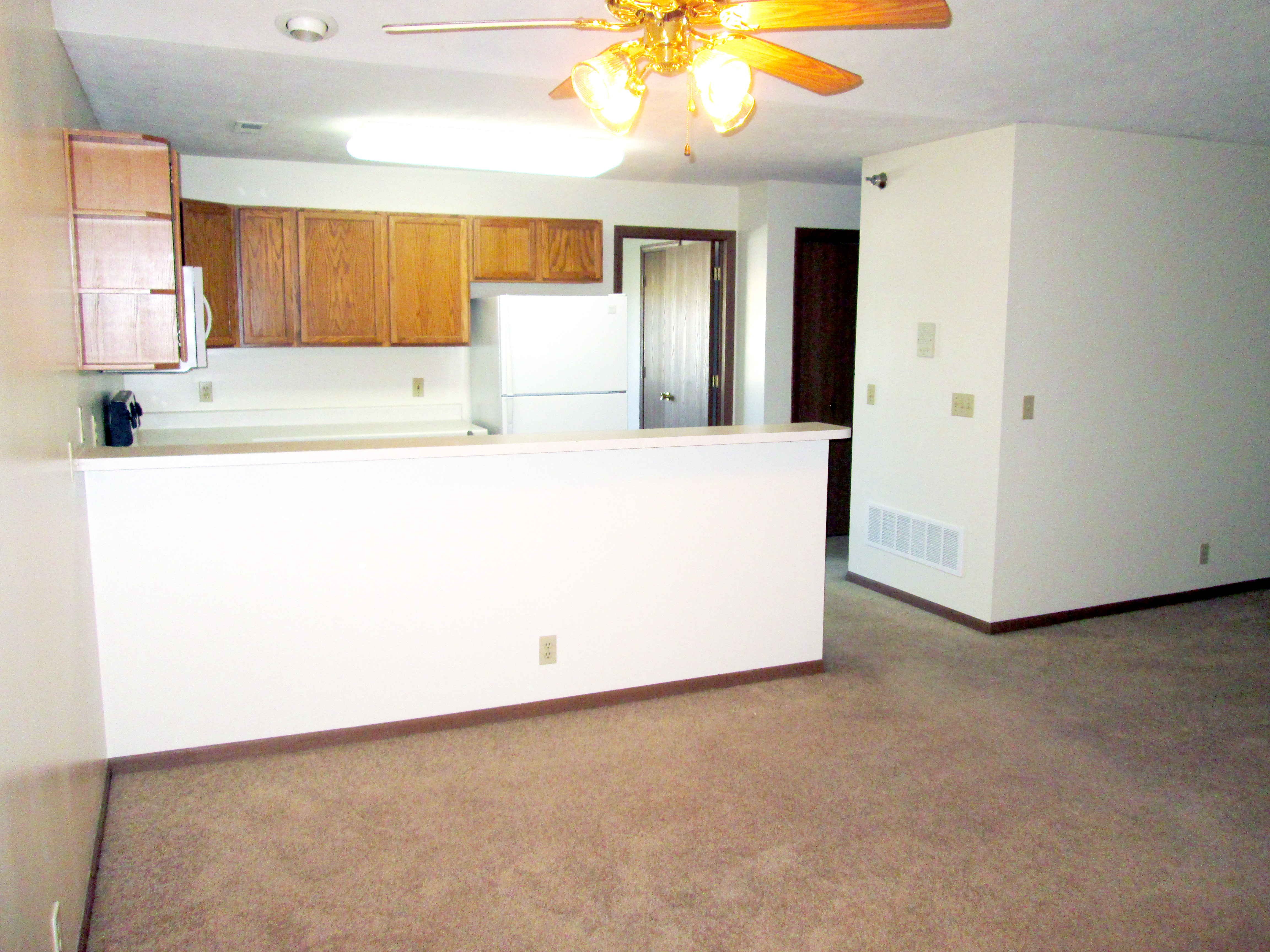 sunridge-apartments-2-bdr-daybreak2 copy